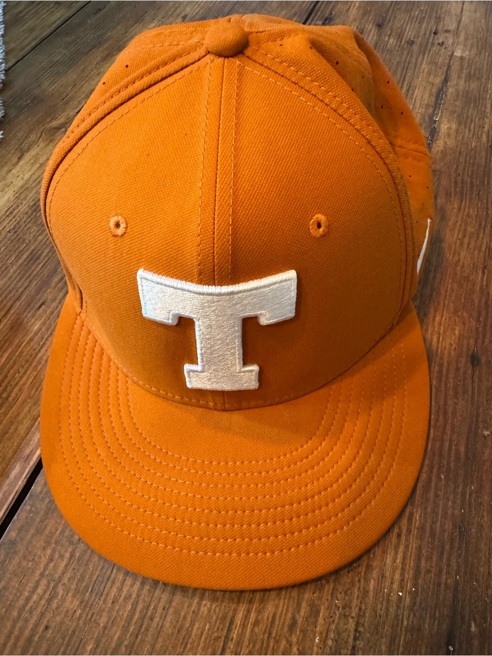 Nike Dri-FIT Texas Longhorns Orange Solid Baseball Cap Hat Size 8- 64 cm - Picture 1 of 7